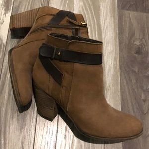 Franco Sarto booties size 8